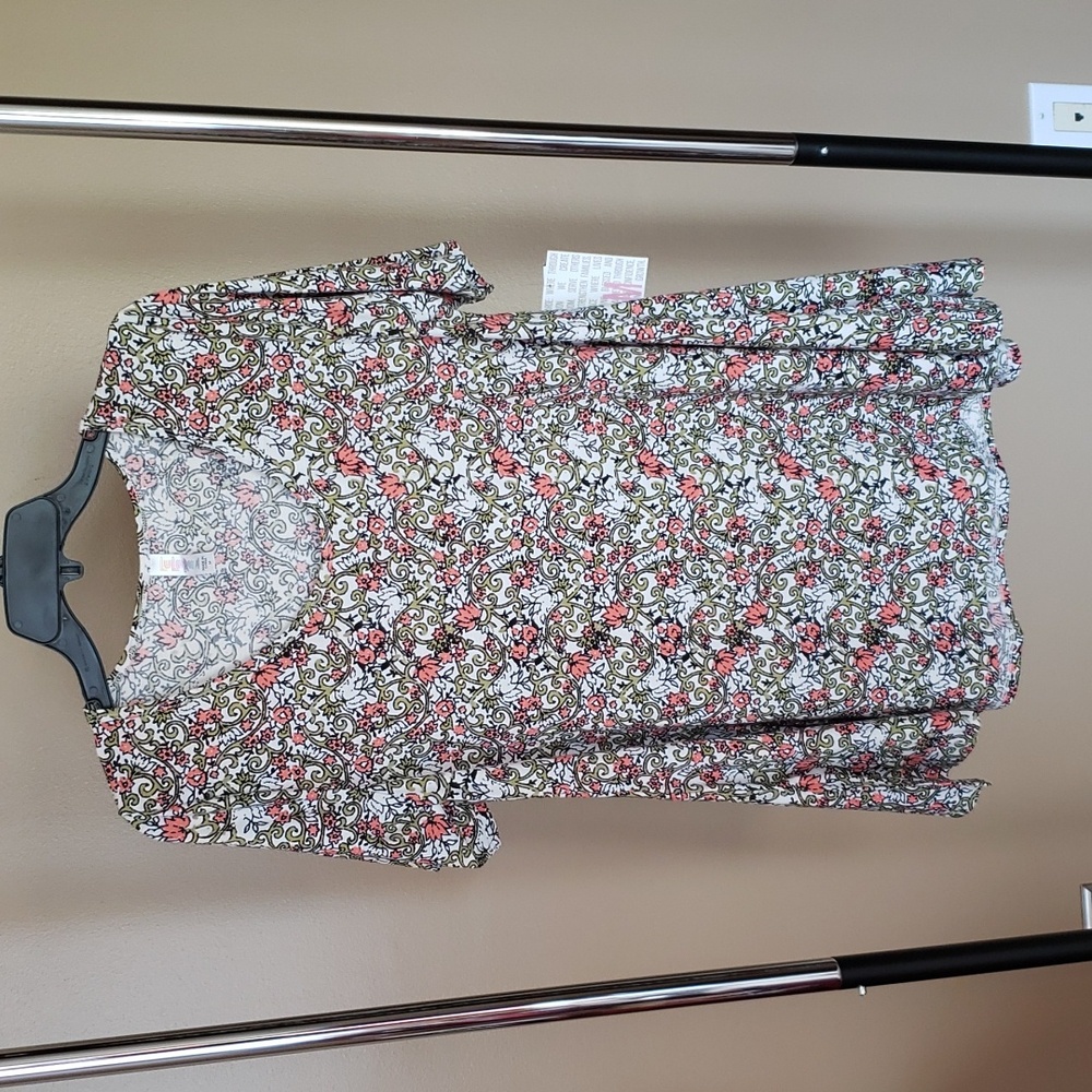 LulaRoe Perfect T